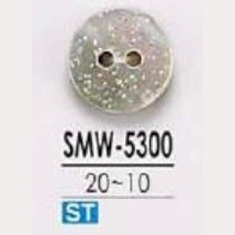 SMW5300 由贝壳制成，前面有两个孔纽扣 爱丽丝纽扣