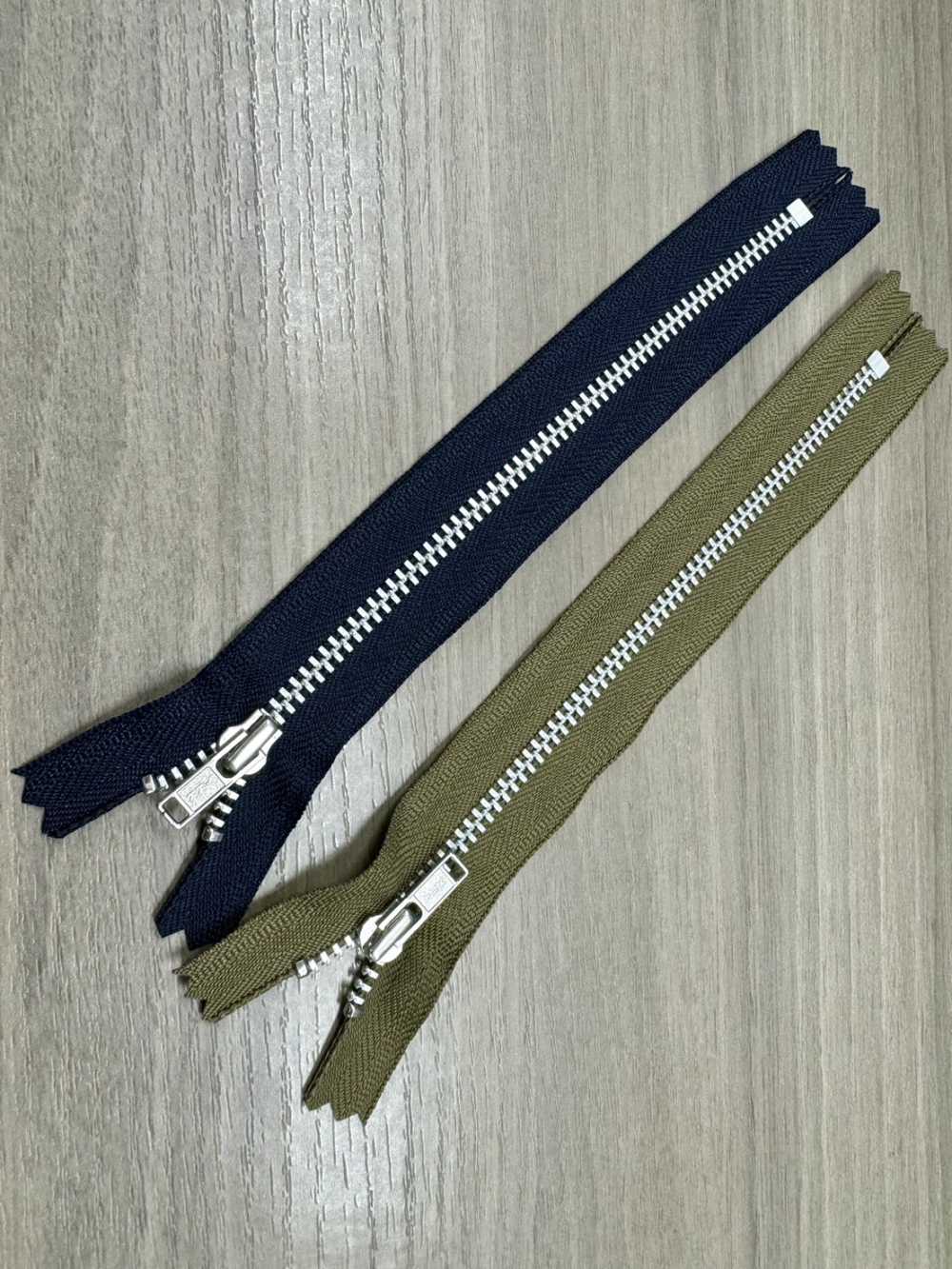 3YANC-OUTLET YZiP®拉链（铝） 3 种尺寸闭合 [特价] YKK