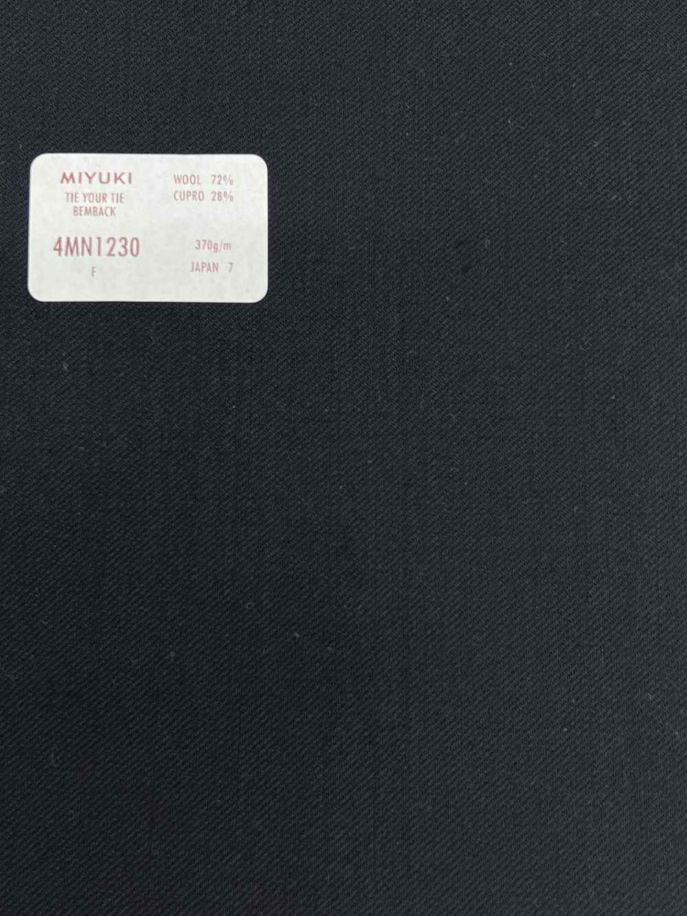 4MN1230 创意系列打领带 BEMBACK 海军蓝[面料] 美雪毛纺厂