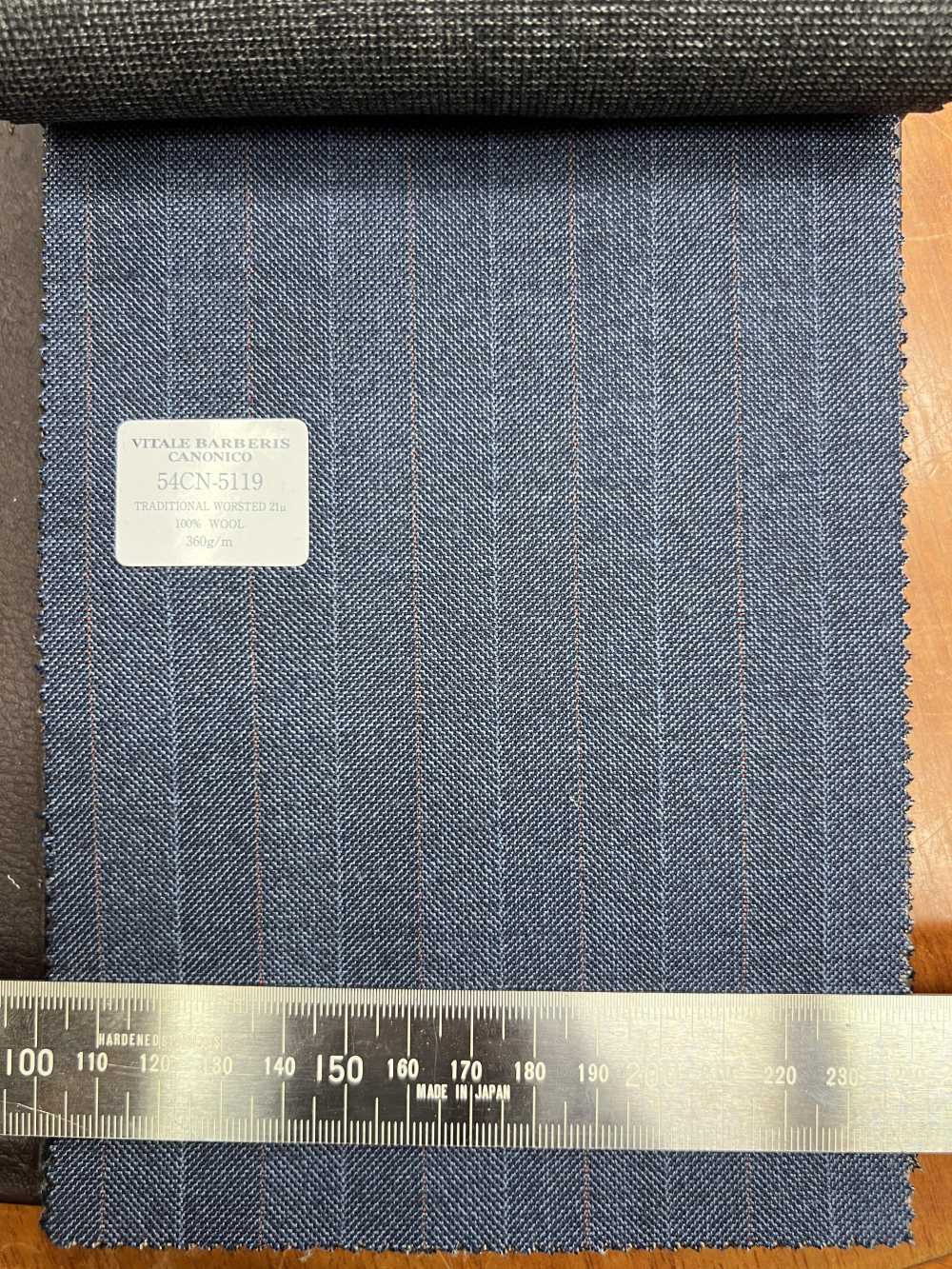 54CN5119 CANONICO 传统精纺 21μ 交替条纹蓝色[面料] 佳能