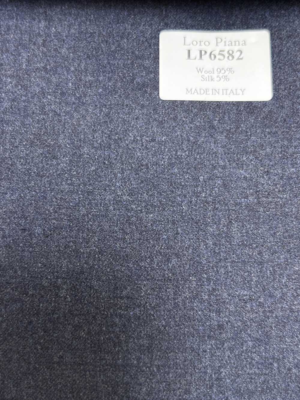 LP6582 Loro Piana 海军蓝 纯色[面料] 细井商事株式会社