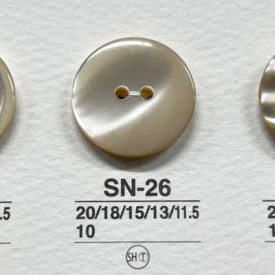 SN26 天然材料 高濑贝壳制 2孔有光泽纽扣