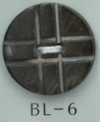 BL-6 2孔十字贝壳纽扣