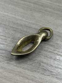 E-C-Z-PULL-WITH-HOLE 带拉链孔的拉链头 上白石 更多图片