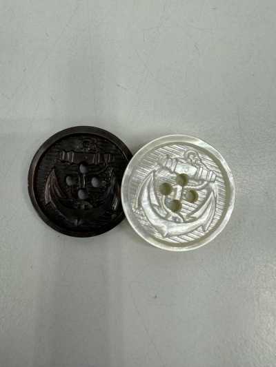SL-15-4H 日本国产 适用于西装·夹克 天然贝壳纽扣 锚图案